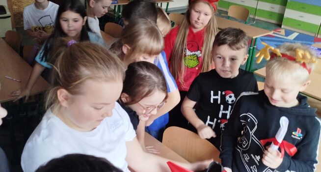 Mikołajkowe podchody w klasie IIa